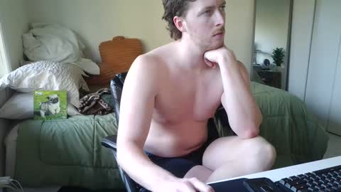 Snapshot of canadianstud18 chatting on 01-15-25, 09:41 Devon online show from 01-15-25, 09:41