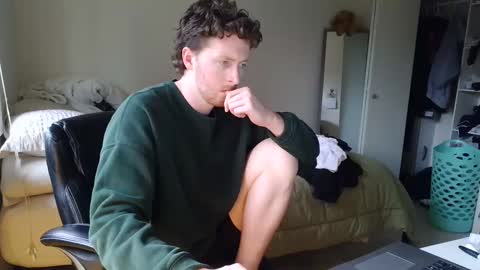 Snapshot of canadianstud18 chatting on 01-31-25, 11:13 Devon online show from 01-31-25, 11:13