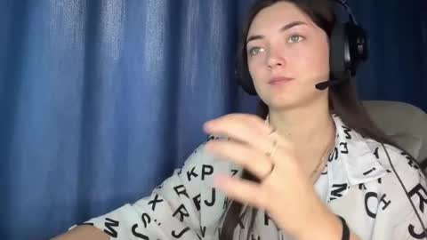 Kate online show from 12-15-25, 06:06