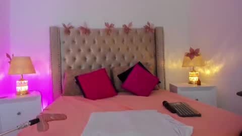 Candie  online show from 06-11-26, 02:37