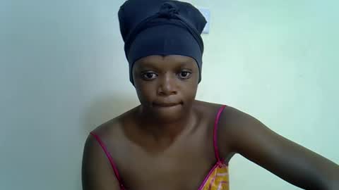 candiemaya online show from 04-18-26, 09:46