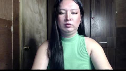 candiiice18 online show from 12-22-25, 11:13