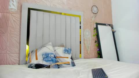 candise online show from 09-25-25, 08:56