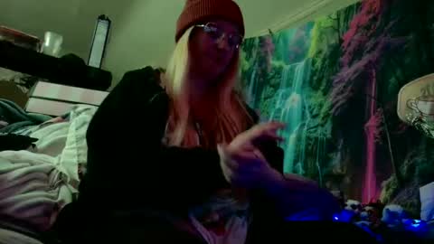 Candi online show from 03-20-26, 10:42