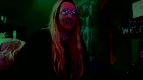 Candi online show from 03-25-26, 01:39