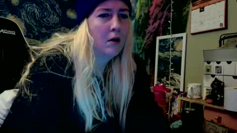Candi online show from 05-24-26, 10:53