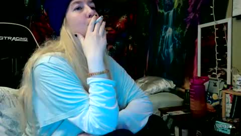 Candi online show from 06-08-26, 04:13