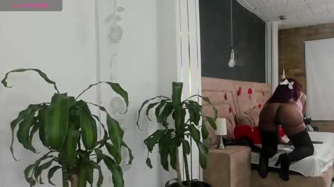 Snapshot of candy_bony chatting on 02-14-25, 10:47 candy_bony online show from 02-14-25, 10:47