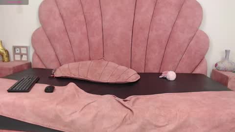 candy_bony online show from 04-03-26, 07:06