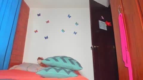 Candy  Brown online show from 04-14-26, 11:49