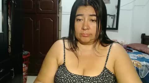 lucy online show from 02-04-26, 12:05