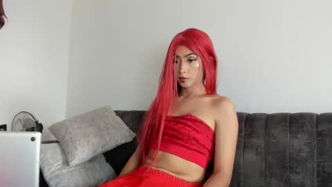 Snapshot of candy_cumy1 chatting on 09-29-25, 09:30 Dayan Camila online show from 09-29-25, 09:30