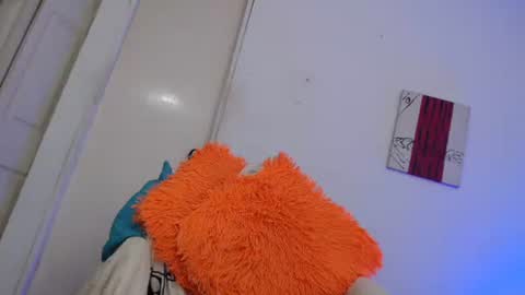 Snapshot of candy_cumyy1 chatting on 12-24-24, 03:38 candy_cumyy1 online show from 12-24-24, 03:38