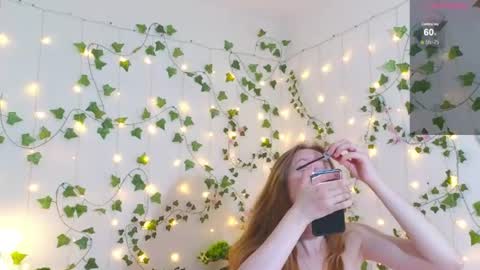candy_flosse online show from 06-11-26, 06:00
