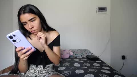 Candy  Grey online show from 11-25-25, 03:01