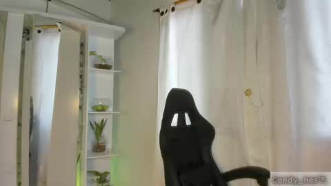 Nickol online show from 09-11-25, 08:09