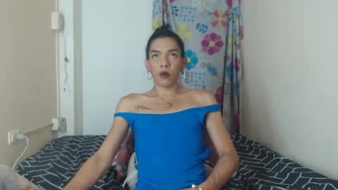 candy_hot_trans online show from 01-18-25, 05:20