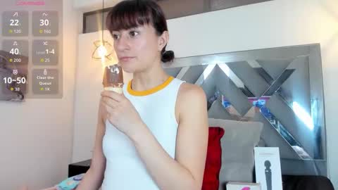 Candy hot online show from 11-30-25, 08:02