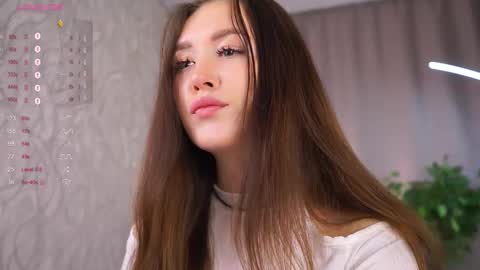 Snapshot of candy_leya chatting on 10-28-25, 05:11 Leya online show from 10-28-25, 05:11