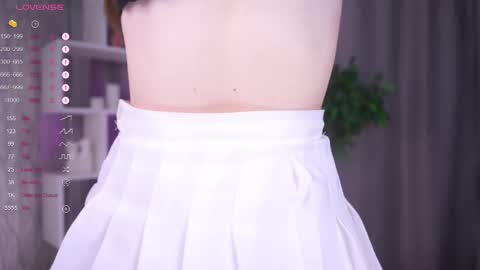 Snapshot of candy_leya chatting on 11-11-25, 05:18 Leya online show from 11-11-25, 05:18