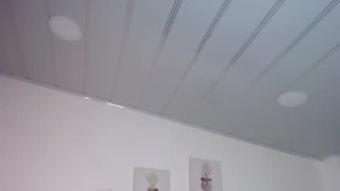 Snapshot of candy_lux_ chatting on 02-25-25, 03:38 Candy online show from 02-25-25, 03:38