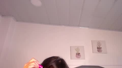 Snapshot of candy_lux_ chatting on 02-27-25, 03:15 Candy online show from 02-27-25, 03:15