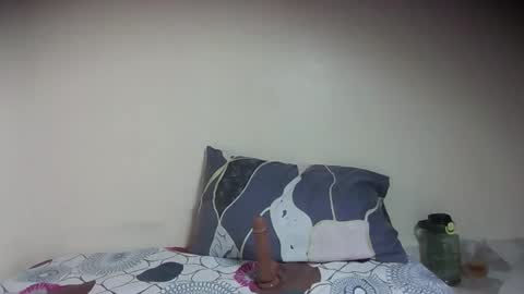 Snapshot of candy_pot chatting on 09-12-25, 12:38 candy pot online show from 09-12-25, 12:38