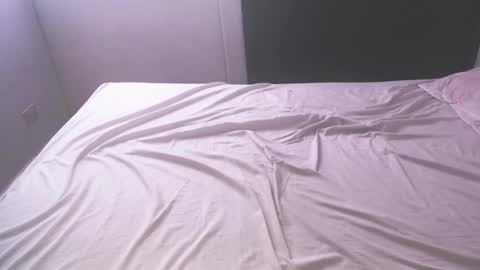 Snapshot of candyceeh chatting on 11-16-25, 06:35 Candy online show from 11-16-25, 06:35