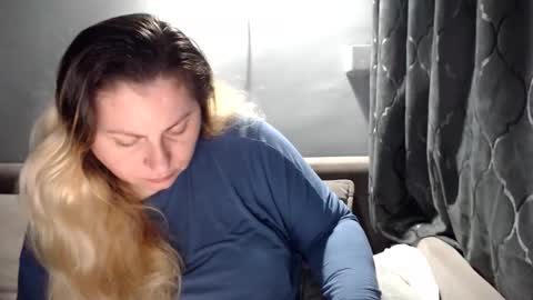 Laura online show from 02-13-26, 07:21