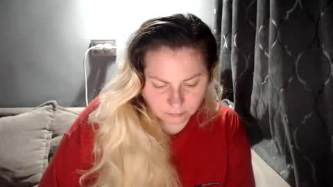 Laura online show from 02-24-26, 04:49