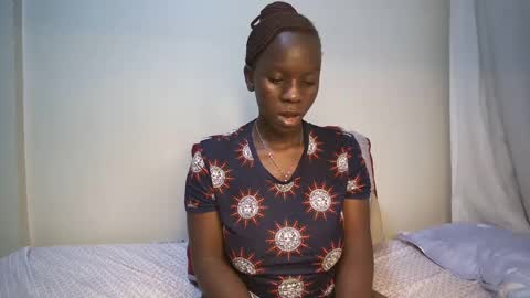 candycurly_ online show from 02-12-25, 11:07