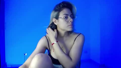 Candy Dowson online show from 10-07-25, 10:45