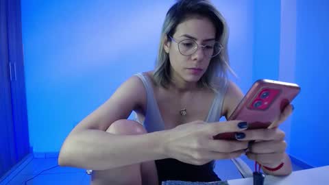 Candy Dowson online show from 11-04-25, 02:38