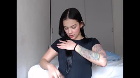 Sara online show from 09-20-25, 11:28