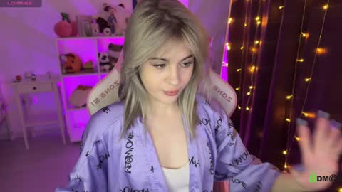 You can call me HH online show from 01-31-25, 06:14