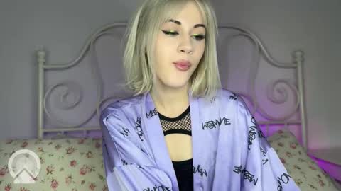 You can call me HH online show from 09-24-25, 05:27