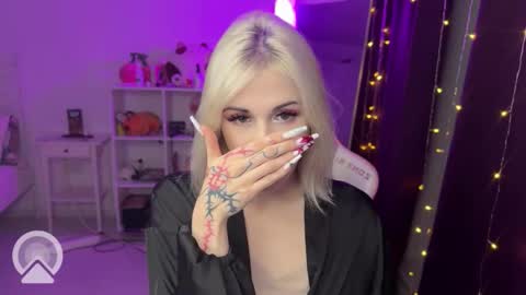 You can call me HH online show from 10-20-25, 08:20