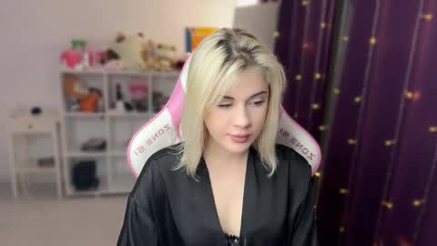 You can call me HH online show from 11-13-25, 07:46