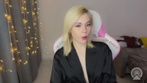 You can call me HH online show from 02-06-26, 07:06