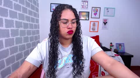 Karen online show from 01-06-25, 03:20