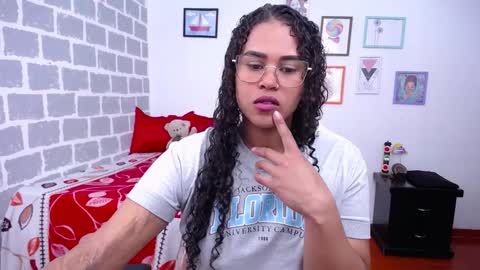 Karen online show from 02-05-25, 03:52