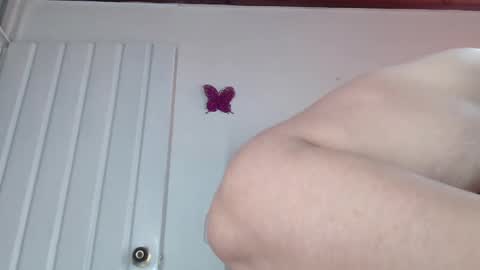 tatiana online show from 11-18-25, 01:04