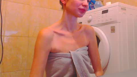 CANDYJESx online show from 01-22-25, 03:40