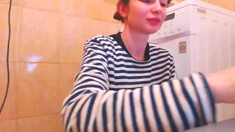 CANDYJESx online show from 02-12-25, 07:45