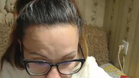 say meow and send tip  online show from 12-27-24, 11:17