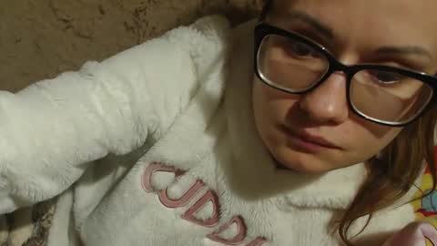 say meow and send tip  online show from 01-26-25, 10:35