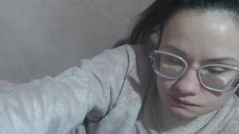 say meow and send tip  online show from 03-02-26, 09:05