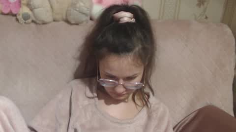 say meow and send tip  online show from 03-29-26, 03:34