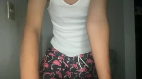 candyperfumeboyy online show from 04-26-26, 03:48