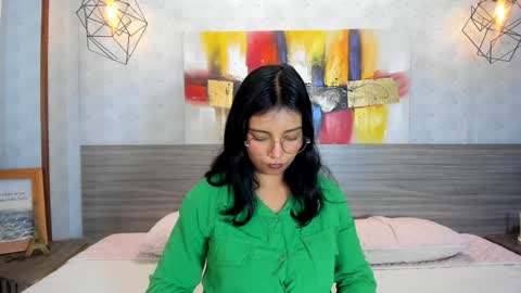 Candys Victoria online show from 01-28-25, 04:50